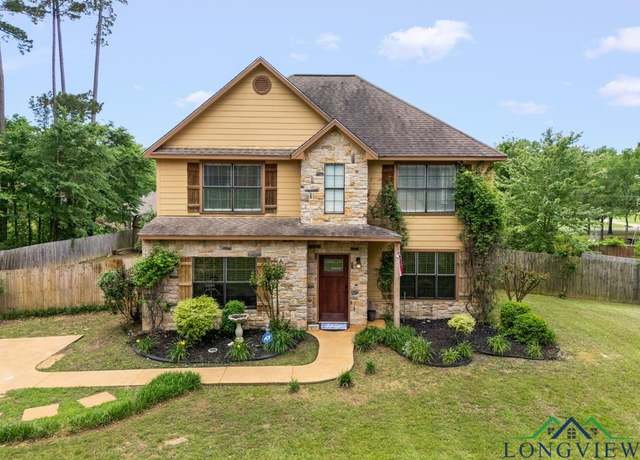 Property at 152 Bob White Dr, Gilmer, TX 75645, 4 beds, 3.5 baths