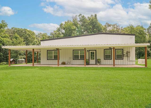 Property at 2212 Farmers Branch Rd, Diana, TX 75640, 4 beds, 3 baths