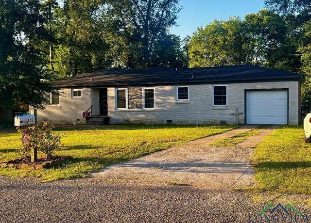 Property at 802 Pamela Dr, Marshall, TX 75672, 4 beds, 1 bath