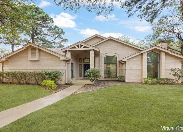 Property at 4 N Stonegate Ct, Longview, TX 75601, 3 beds, 2.5 baths