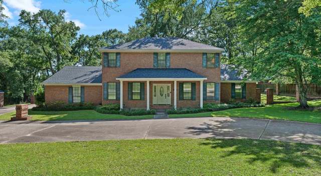 Photo of 106 Brachfield Rd, Henderson, TX 75654