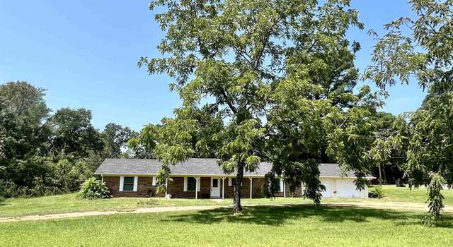 Photo of 302 County Road 2976, Hughes Springs, TX 75656