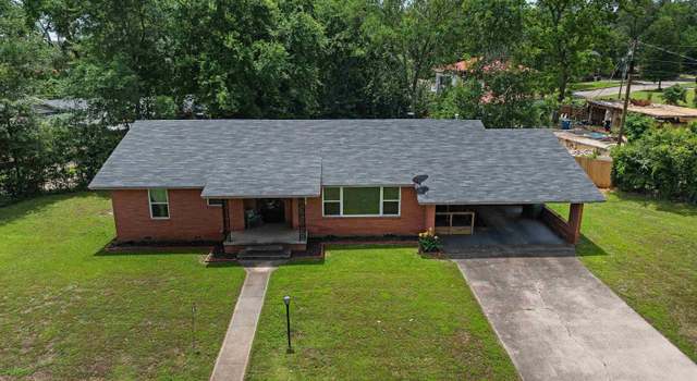 Photo of 1201 Pecan St, Marshall, TX 75670