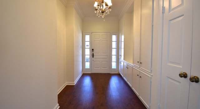 Photo of 1402 Mary Lee Ln, Longview, TX 75601