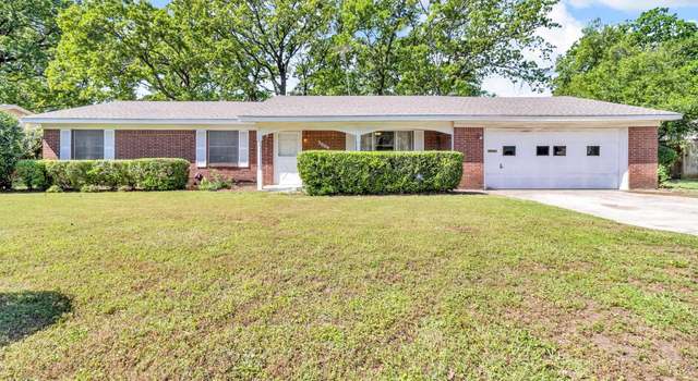 Photo of 3009 Kathleen Dr, Longview, TX 75604