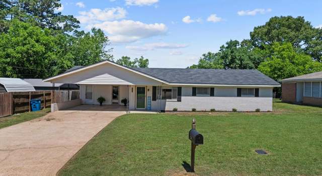Photo of 210 Southview Dr, Henderson, TX 75654
