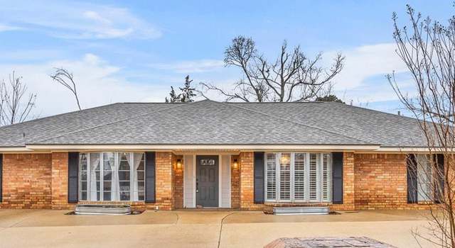 Photo of 2103 Oakridge Dr, Gladewater, TX 75647