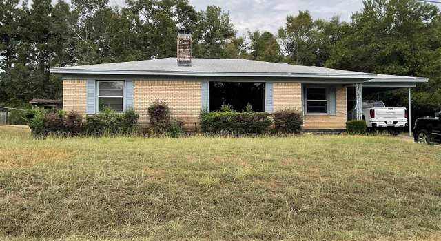 Photo of 402 Mark Dr, Marshall, TX 75672