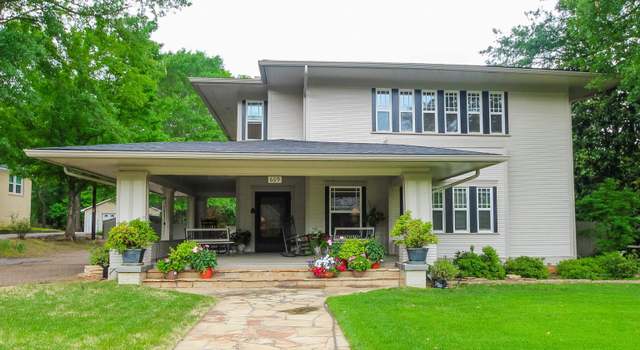 Photo of 609 N Marshall St, Henderson, TX 75652