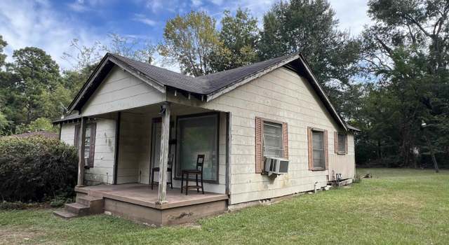 Photo of 712 E Dean St, Longview, TX 75602