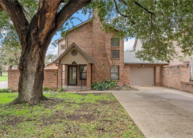 Property at 125 Pleasant Grove Ln, Waco, TX 76712, 3 beds, 2.5 baths