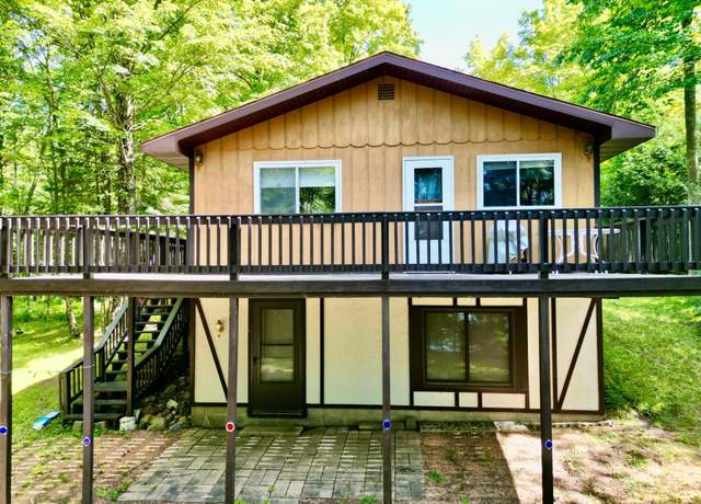 Property at 11327 Bartsch Rd, Presque Isle, WI 54557, 2 beds, 1 bath