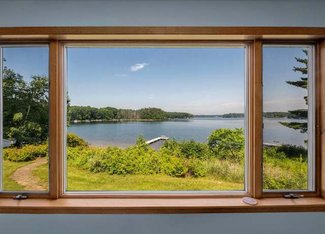 Property at 7010 Long Lake Rd, Rhinelander, WI 54501, 4 beds, 3 baths