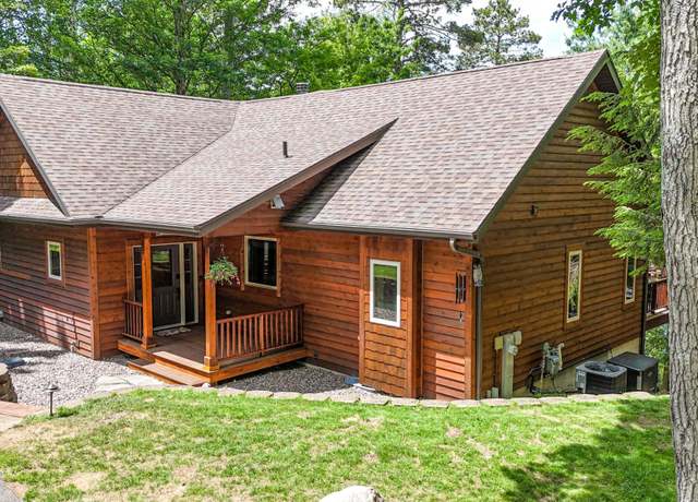 Property at 8305 Doolittle Rd, Minocqua, WI 54548, 4 beds, 4 baths
