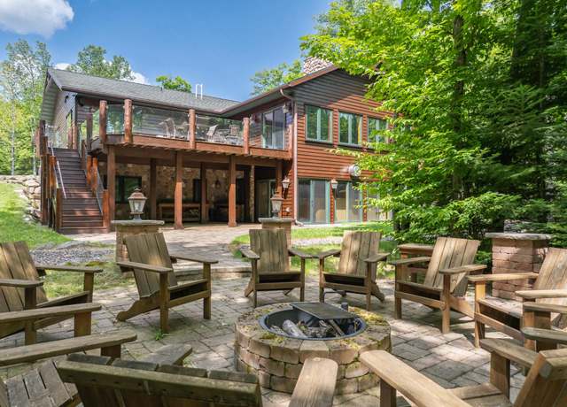 Property at 10294N Dump Rd, Mercer, WI 54534, 6 beds, 5.5 baths