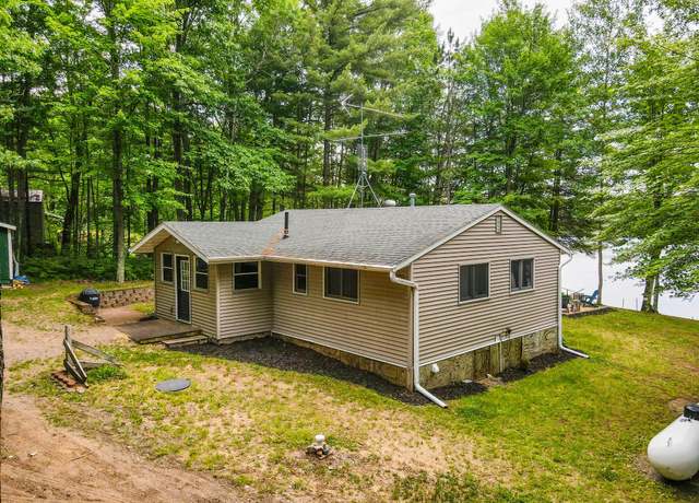Property at 6095 Windpudding Dr Dr N, Hazelhurst, WI 54531, 2 beds, 1 bath