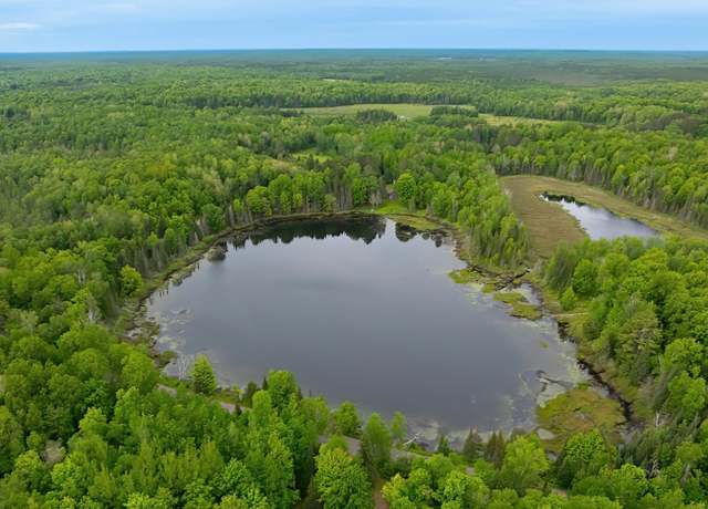 Property at 12576 Old Rd W, Presque Isle, WI 54557, 3 beds, 1 bath