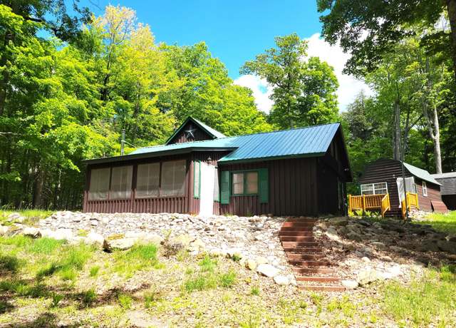 Property at 187 Tamarack Lake Rd, Iron River, MI 49935, 3 beds, 1 bath