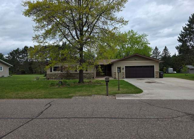 Property at 104 Pine Ridge Ln, Tomahawk, WI 54487, 3 beds, 2.5 baths