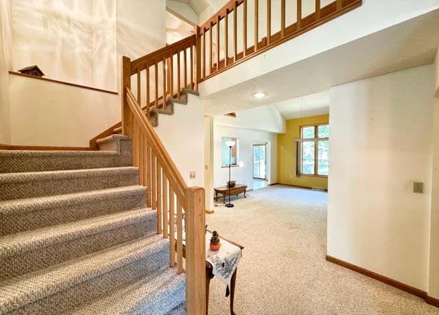 Property at 9782 White Pine Ln, Woodruff, WI 54568, 3 beds, 2.5 baths