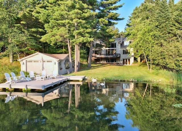 Property at 8785 Sallet Dr, Minocqua, WI 54548, 4 beds, 5 baths
