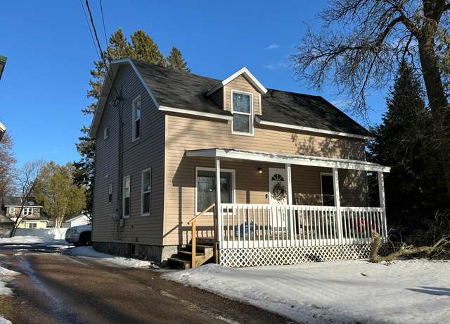 Property at 1123 Edison St, Antigo, WI 54409, 4 beds, 2 baths
