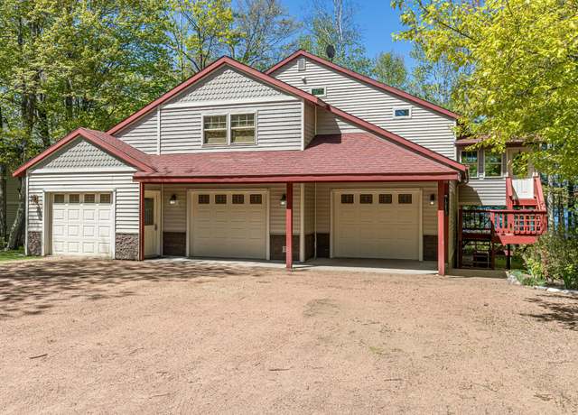 Property at 1085 Walleye Cr Cir, Minocqua, WI 54548, 3 beds, 3 baths