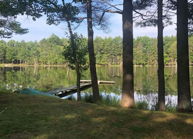 Property at 8957 Koolish Rd, Minocqua, WI 54548, 3 beds, 2.5 baths