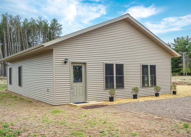 Property at 422 Ohio St St W, Eagle River, WI 54521, 3 beds, 2 baths