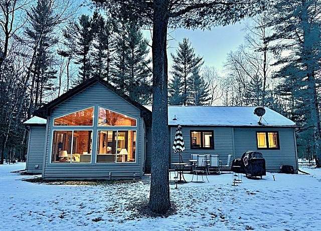 Property at 7424 Trailwood Dr, Minocqua, WI 54548, 3 beds, 2 baths