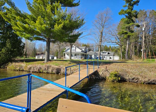 Property at 1226 Lake St, White Lake, WI 54491, 3 beds, 3 baths