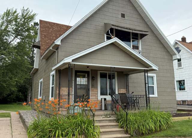 Property at 216 2nd Ave, Antigo, WI 54409, 3 beds, 2 baths