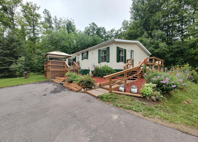Property at 5935 Birch Rd, Crandon, WI 54520, 3 beds, 2 baths