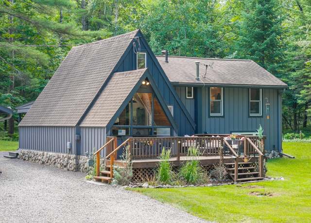 Property at 1992 Farming Rd Rd N, Woodruff, WI 54568, 3 beds, 1.5 baths