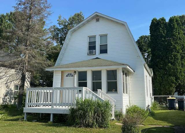 Property at 211 Division St St W, Eagle River, WI 54521, 3 beds, 2 baths