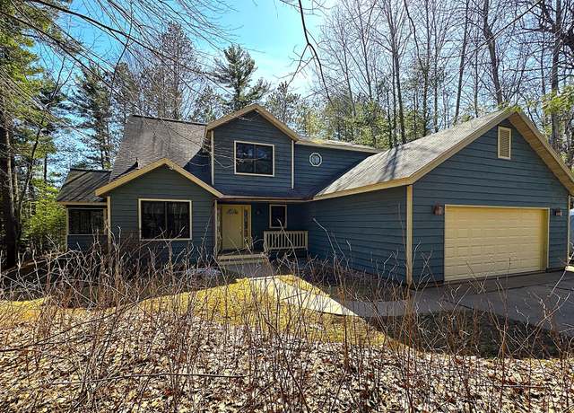 Property at 10144 Ridgewood Dr, Hazelhurst, WI 54548, 3 beds, 2.5 baths