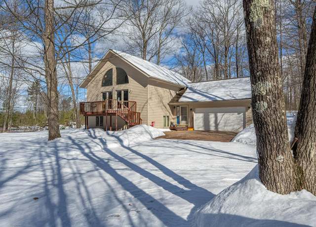 Property at 10396 Howards End Rd, Minocqua, WI 54548, 3 beds, 2.5 baths