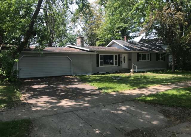 Property at 236 Argyle Ave, Phillips, WI 54555, 3 beds, 2 baths