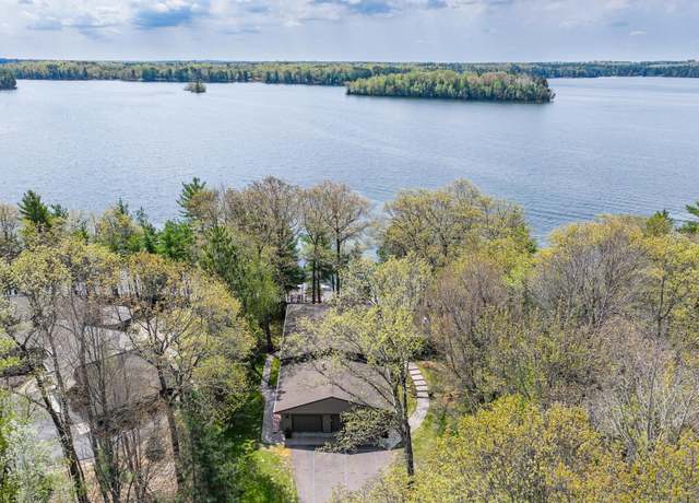 Property at 9265 Ellenbee Ln, Minocqua, WI 54548, 5 beds, 4 baths