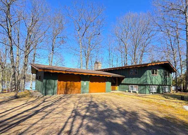 Property at 9805 Charlotte Ln, Minocqua, WI 54548, 4 beds, 2 baths