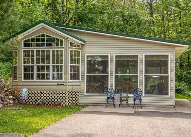 Property at 2816 Lake George Rd E, Rhinelander, WI 54501, 1 bed, 1 bath