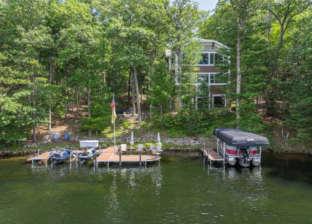 Property at 8951 Thoroughfare Rd, Minocqua, WI 54548, 4 beds, 3.5 baths