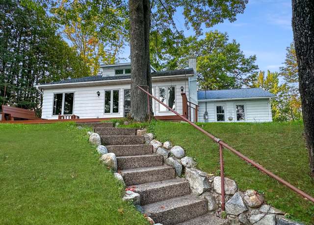 Property at 5237 Manor Rd, Rhinelander, WI 54501, 4 beds, 1.5 baths
