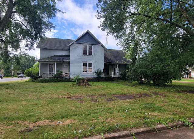 Property at 400 Superior St St S, Antigo, WI 54409, 4 beds, 1 bath