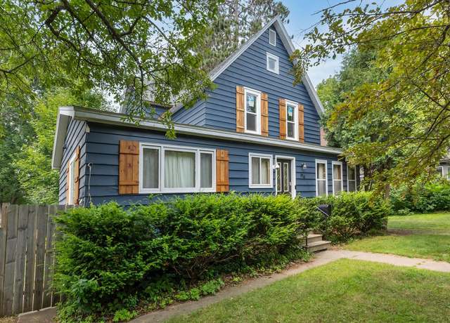 Property at 614 Eastern Ave S, Rhinelander, WI 54501, 5 beds, 3 baths