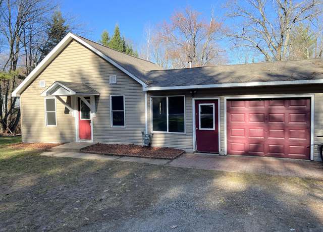 Property at 4356 Pine Lake Rd, Rhinelander, WI 54501, 3 beds, 1 bath