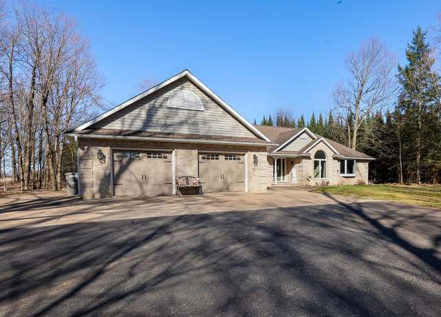 Property at 821 Violet Way, Antigo, WI 54409, 4 beds, 3 baths