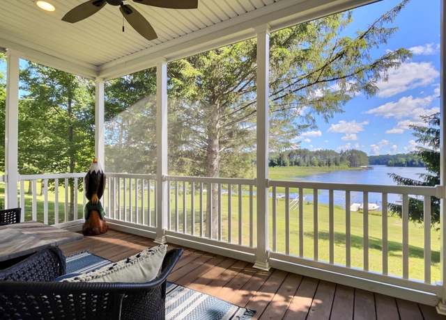 Property at 6886 Eagle Landing Ln, Land O'lakes, WI 54540, 2 beds, 2 baths