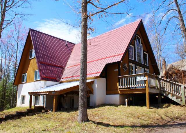 Property at 11821-23 Alpine Dr, Upson, WI 54565, 10 beds, 4 baths