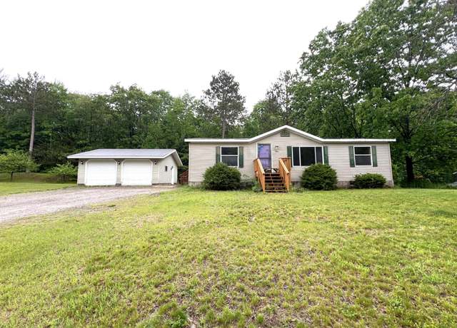 Property at 1026 Echo Ln, Rhinelander, WI 54501, 3 beds, 2 baths